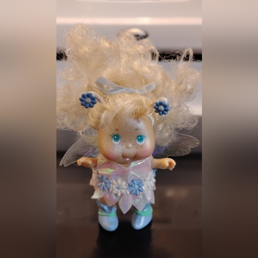 Vintage 1985 Sparkle Fairy Blinkins light-up glow bug doll